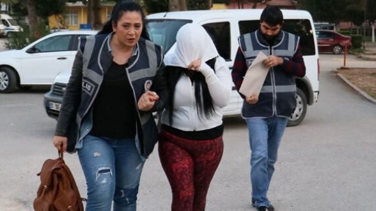 15 ilde fuhuş operasyonu: 41 gözaltı