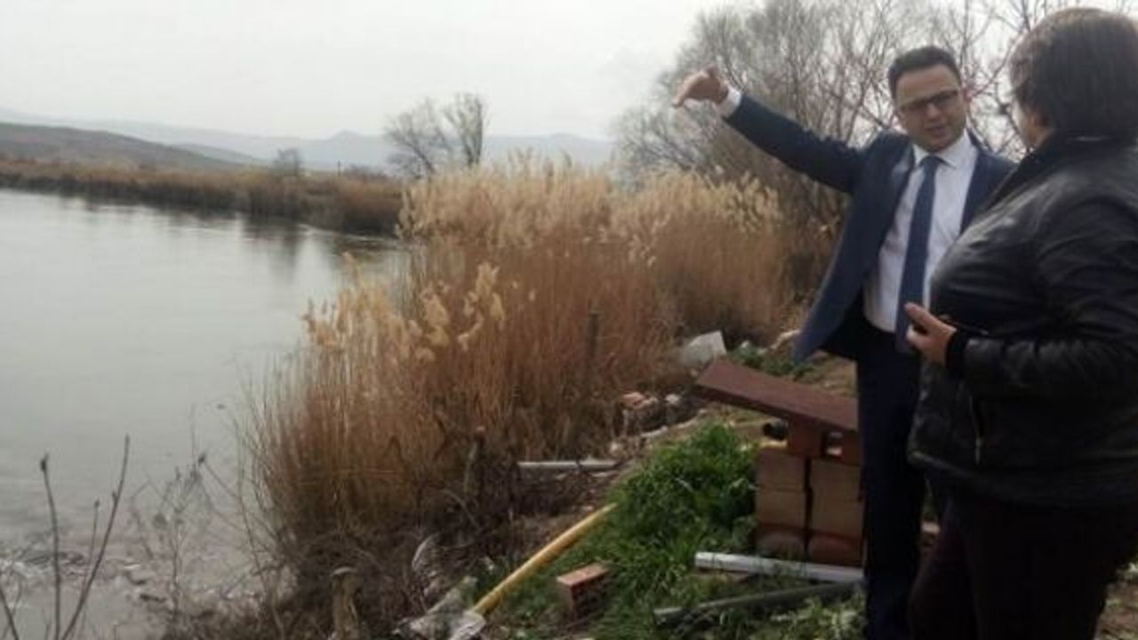 Çorum'a atanan Kaymakam makamında oturmadı! İlk ziyaretini bakın nereye yaptı