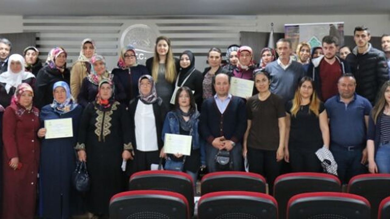 Çorumlu üreticiye yeni gelir kapısı! Atıkları dönüştürüp toprağa hayat verecekler