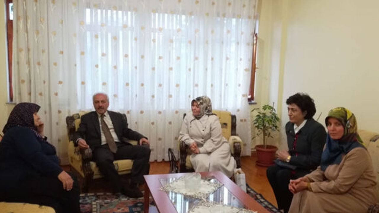 Başkan Gül, şehit ailesini ziyaret etti