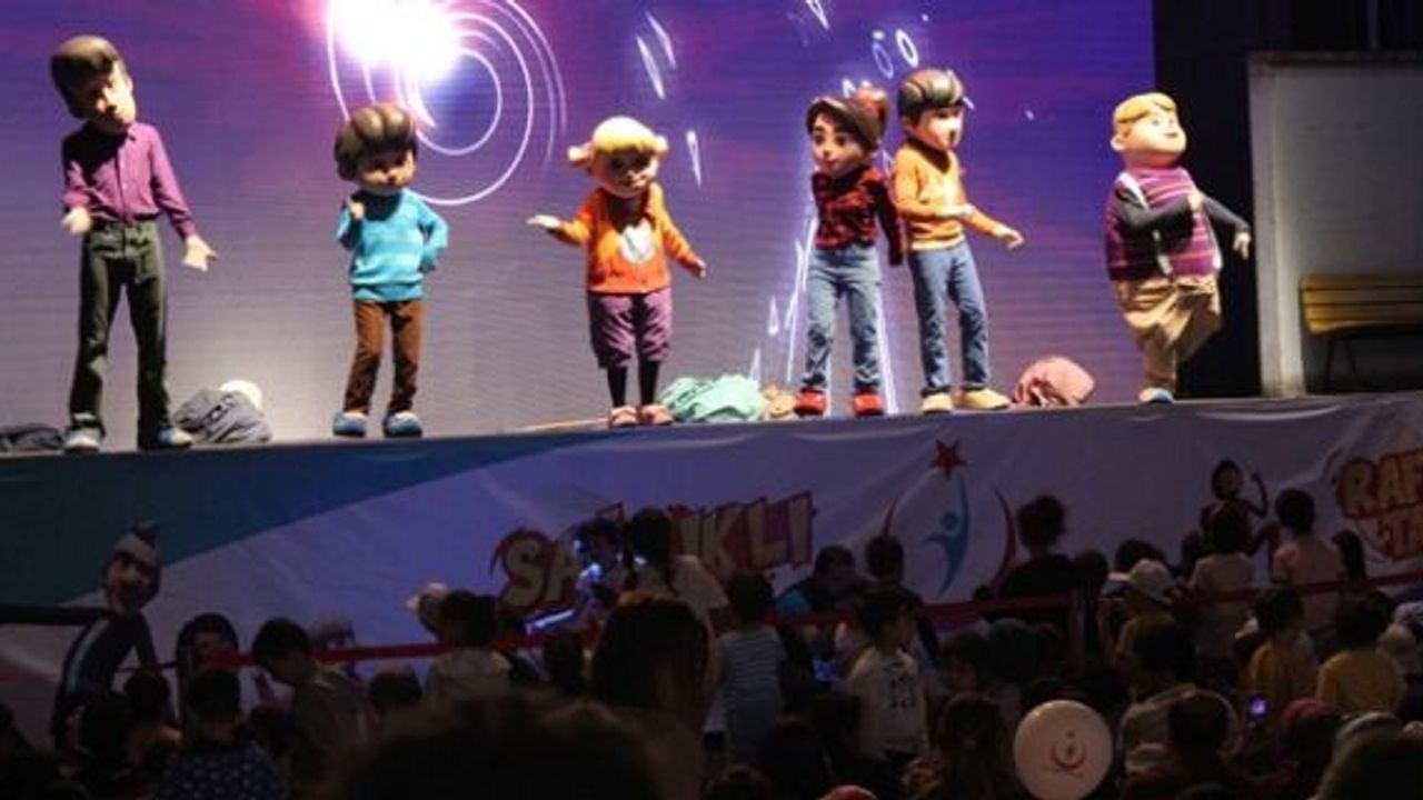 Sağlıklı Tayfa, Rafadan Tayfa" müzikali çocuklarla buluştu