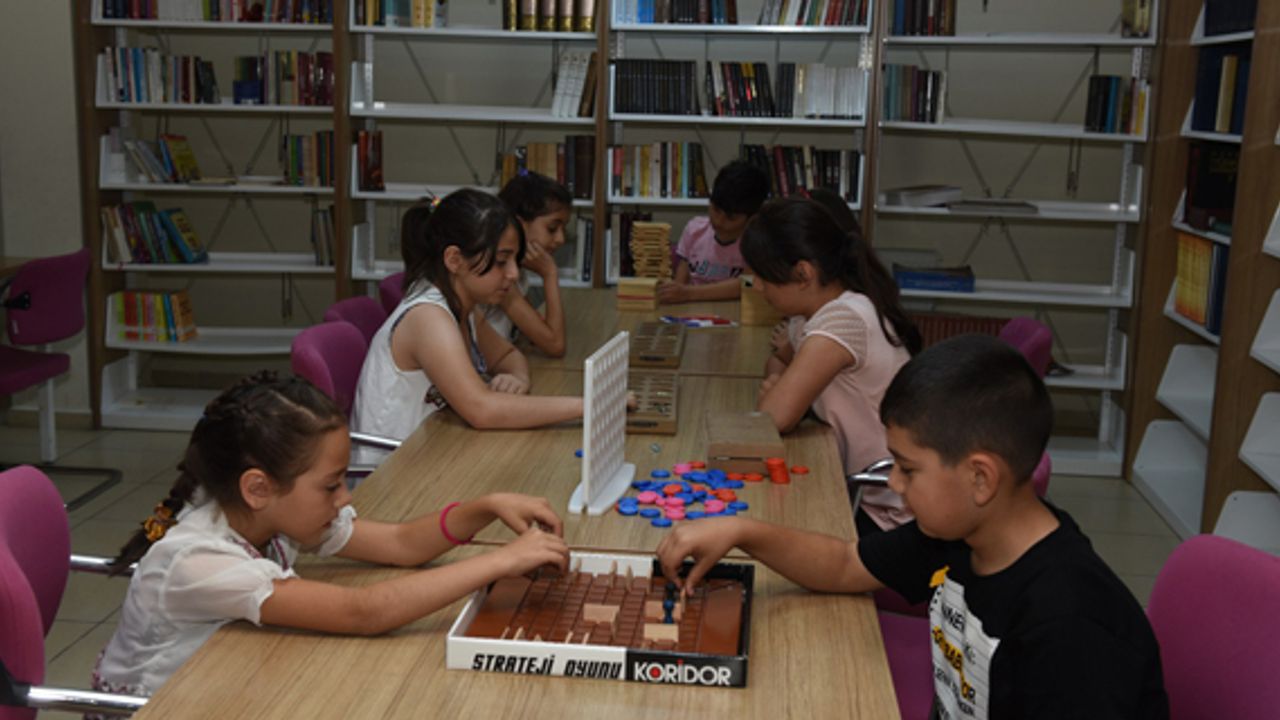 Çocuklar yaz tatilini dolu dolu geçiriyor