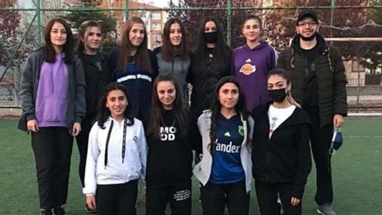 Çorum’da kurulan ilk Kadın Futbol Kulübü destek bekliyor