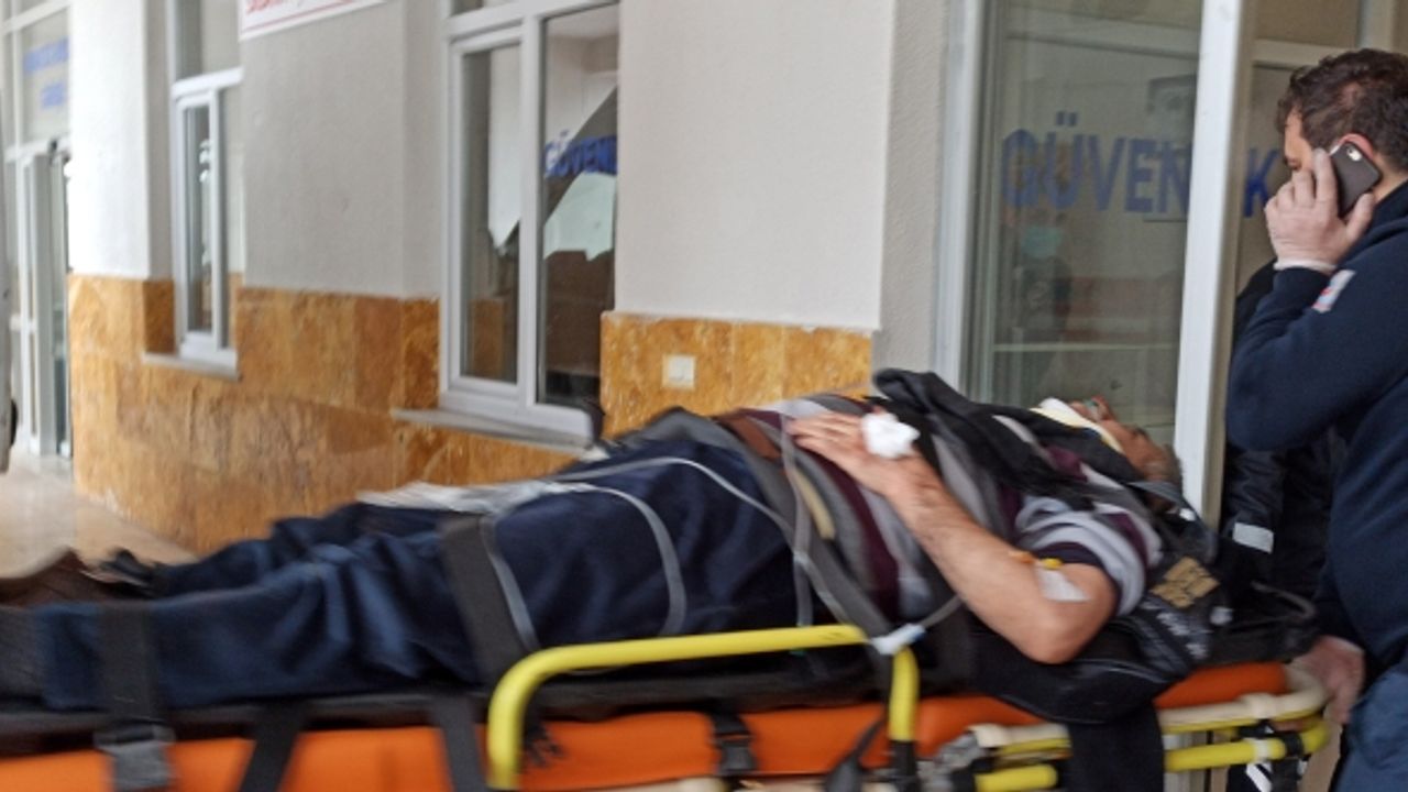 Sivas'ta yolcu otobüsü kaza yaptı! Ölü ve yaralılar var