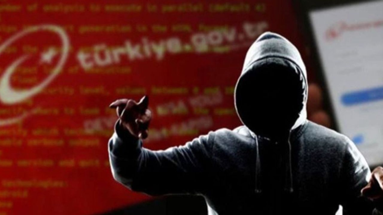 E-Devlet hacklendi iddiası: Milyonlarca kişinin bilgileri çalındı