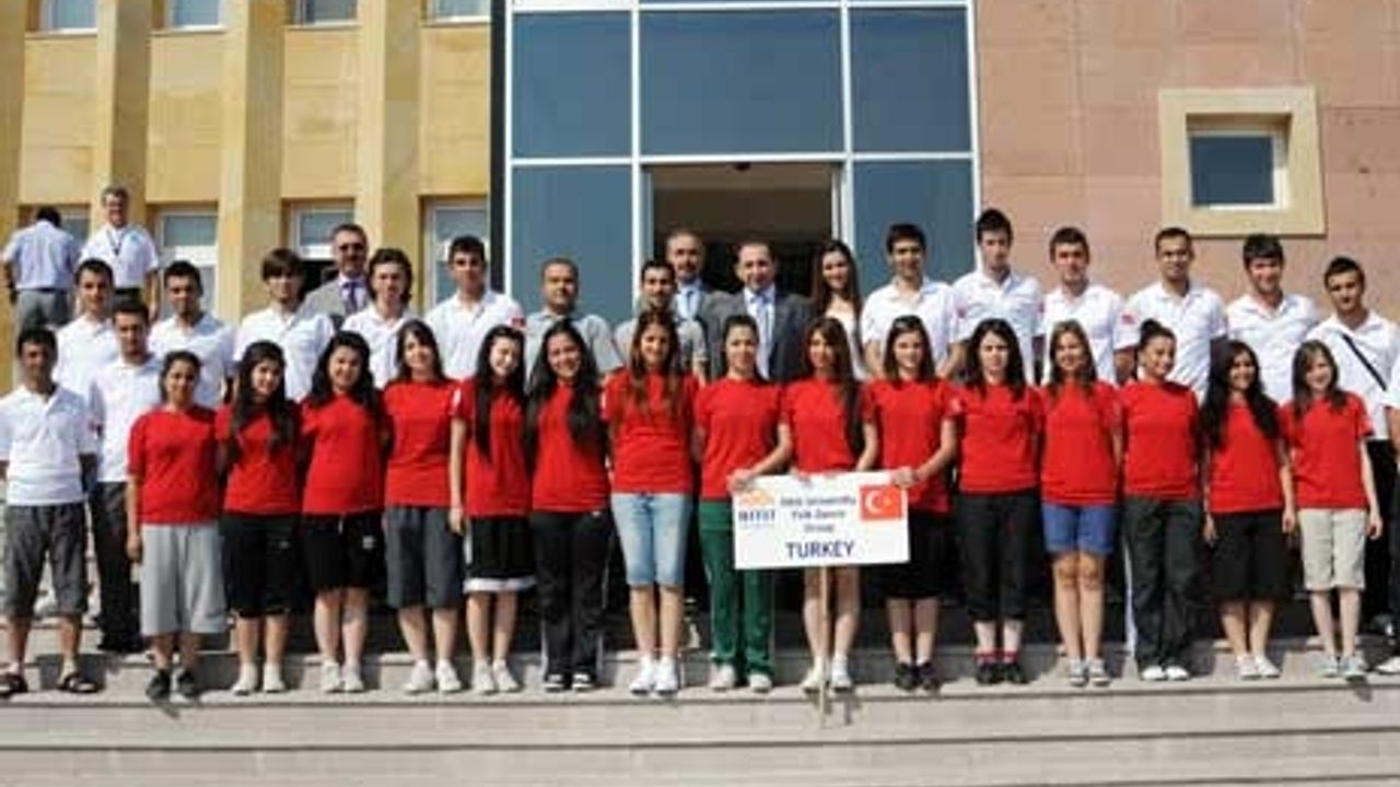 Hitit Üniversitesi Öğrencileri Macaristan’da