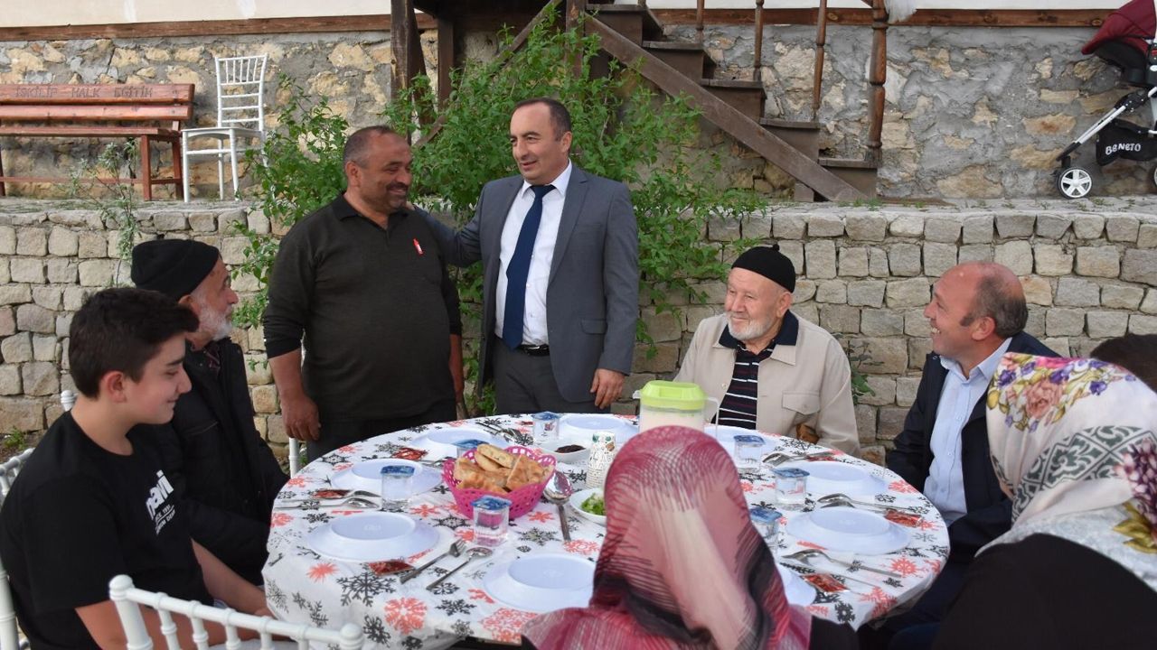 Başkan Ali Sülük, şehit aileleri ile iftar yaptı