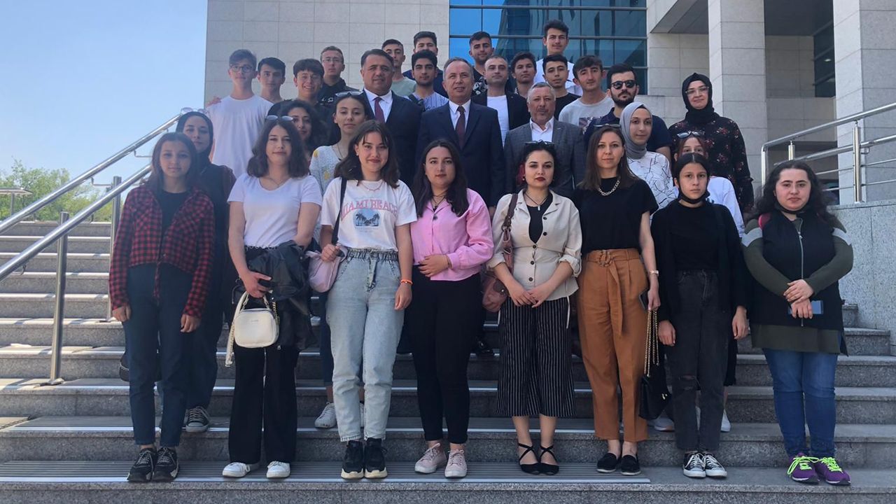 Teknofest Gençleri Türkiye Büyük Millet Meclisinde