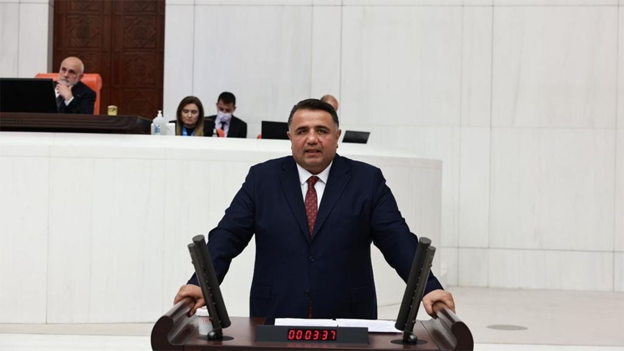 Oğuzhan Kaya, Çorum FK'nın yeni yönetimini tebrik etti