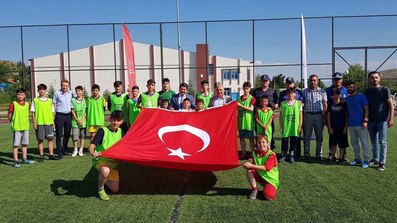 Bayat’ta Yaz Spor Okulları açıldı