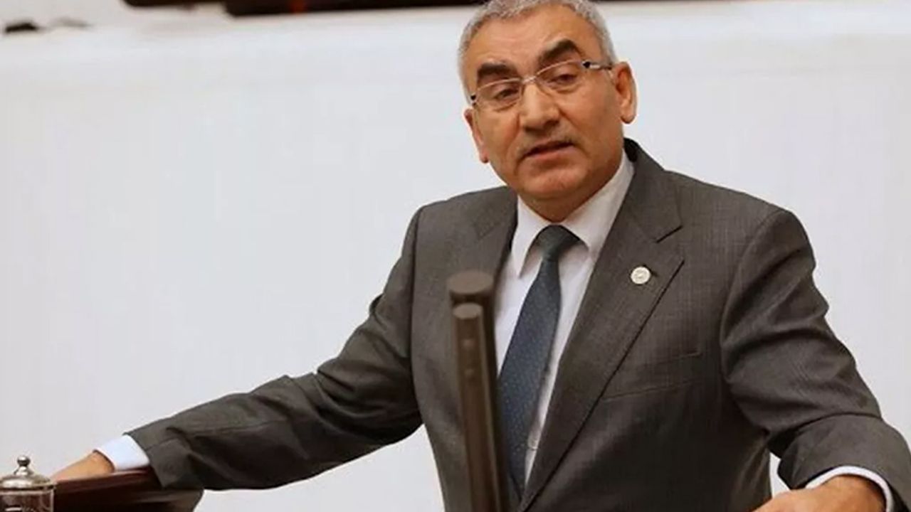 Ankara Milletvekili Prof. Dr. Ayhan Altıntaş, İYİ Parti'den istifa etti