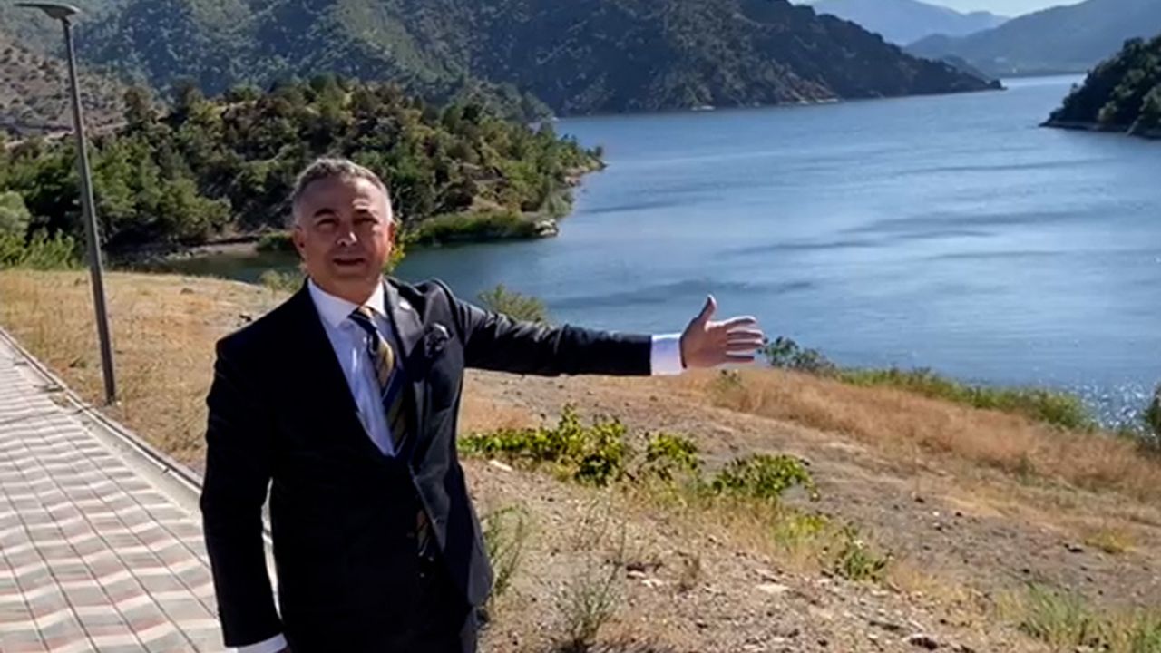 Obruk Baraj Gölü’nde adaya inşa edilen proje yarım bırakıldı