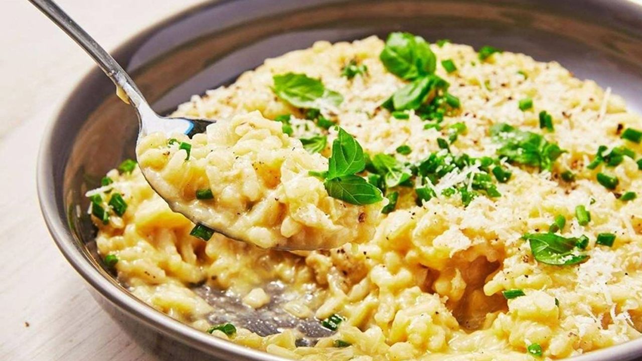 Bildiğiniz tüm tarifleri unutun: Şeflerin sırlarıyla enfes Risotto tarifi