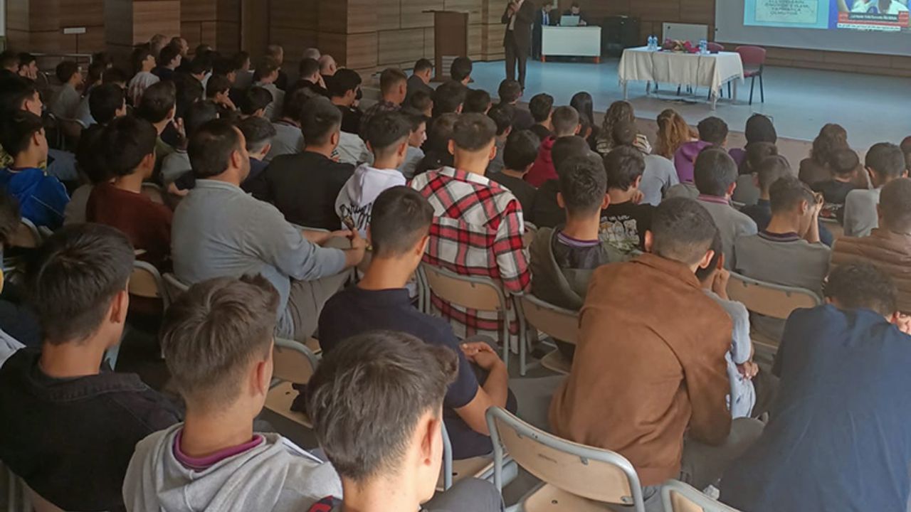 Osmancık AİHL’den Gazze programı