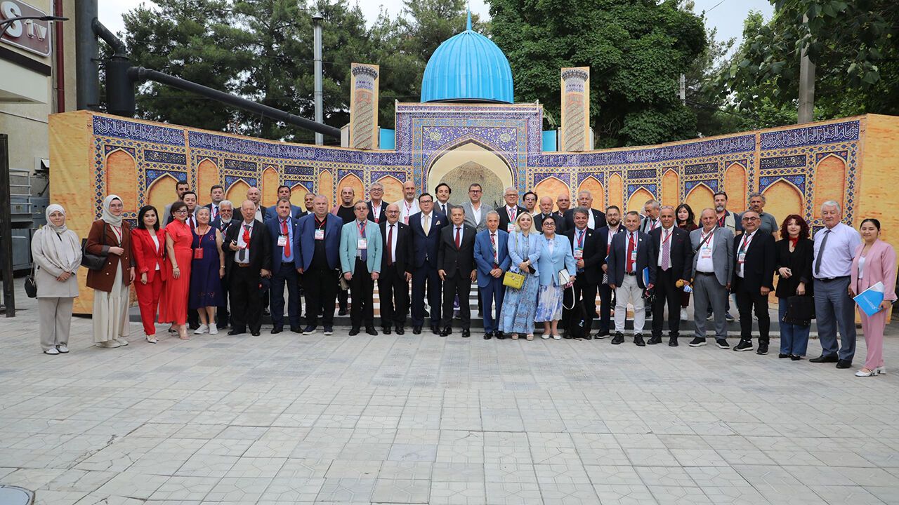 KGK üyesi Türk gazeteciler Ata yurdu Özbekistan’ı keşfettile