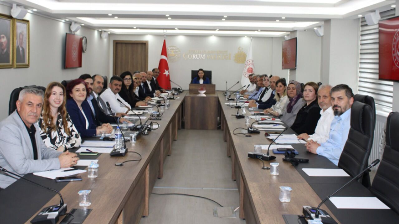 Aile ve Sosyal Hizmetler İl Müdürlüğü'nde değerlendirme topl