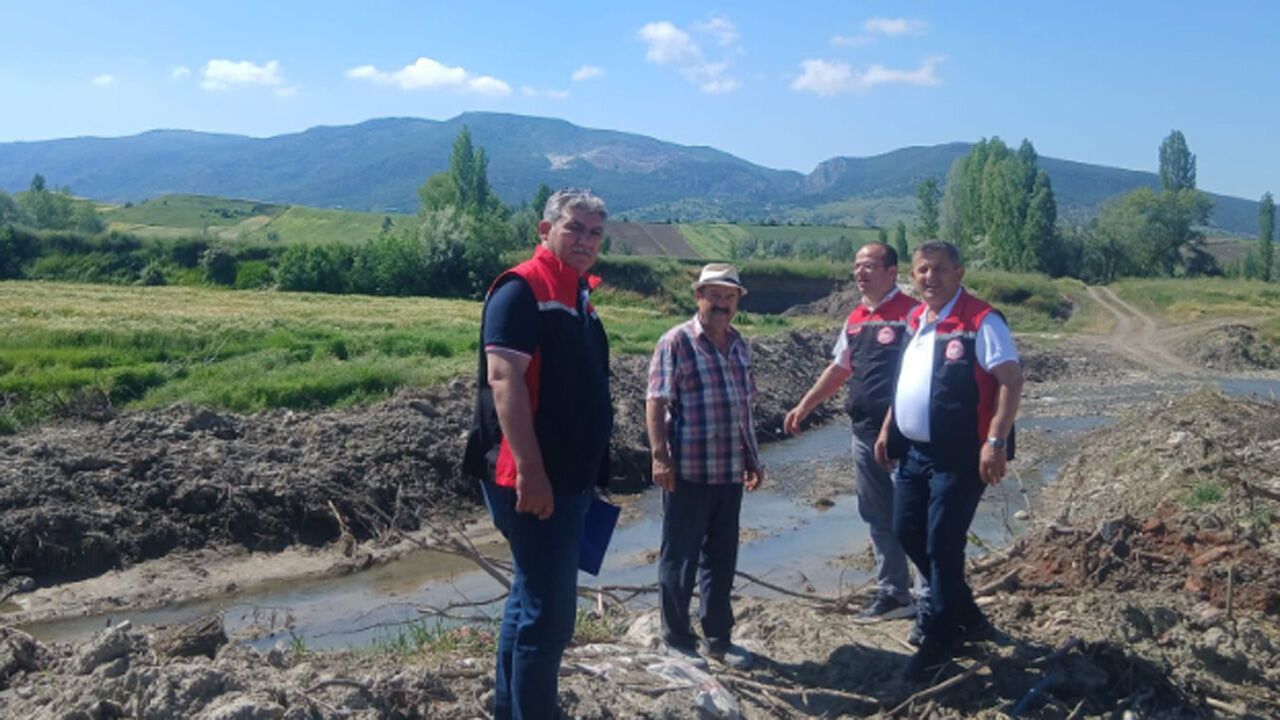 Tarım Ekiplerinden Üretim Alanlarında Saha İncelem