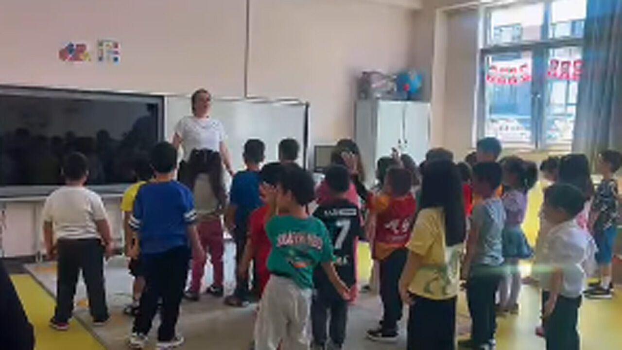 Bahçelievler İlkokulu'nda "Minik Adımlar" etkinliği düzenlen