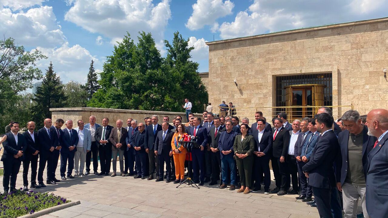 CHP'den ortak çağrı: "Önce kurultay, sonra iktidar
