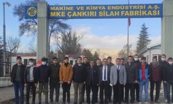 Öğrenciler silah fabrikasını incelediler