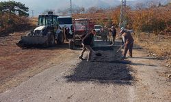 Oğuzların dört bir yanında yol çalışmaları yapılıyor