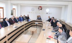 Abdullah Kodek, ilçe milli eğitim ve şube müdürleri ile buluştu