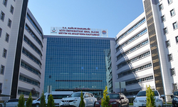 Çorum Erol Olçok EAH Cihaz Karşılığı Kombine Vitrektomi ve Fako Sistemi Alacak