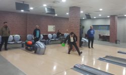 Eğitimciler arası bowling turnuvası başladı