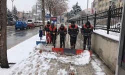 Çorum Belediyesi'nden karla mücadelede etkin çalışma