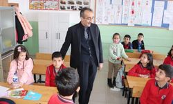 Çorum'da depremzede öğrenciler ders başı yaptı
