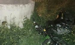 Köpeğe çarpan motosiklet sürücüsü ölümden döndü