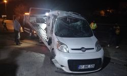 Osmaniye'de can pazarı! Tır düğün konvoyundaki araca çarptı: 4 ölü, 3 yaralı