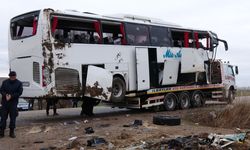 Otobüs kazasında 1 ölü, 18 yaralı