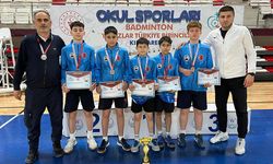 Osmancık Atatürk Ortaokulu Badmintonda Türkiye 2’ncisi oldu