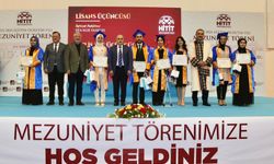 Üniversite birincisi Yemenli öğrenci dünyadaki zulme dikkat çekti