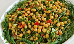 Nohutlu mercimekli salata tarifi: pratik ve kolay tarifler