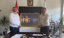 Osmancık Belediye Başkanı Ahmet Gelgör'den Kargı Belediye Başkanı Hamit Dereli'ye Ziyaret