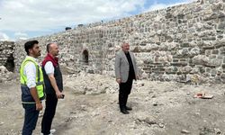 Çorum Belediyesi'nden Tarihi Kale Restorasyonu: 1100 Yıllık Miras Yeniden Canlanıyor