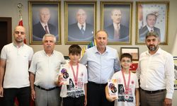 Başkan Arslan’dan başarılı sporculara ödül