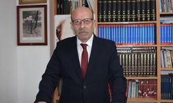 Uğur Demirer: “Cumhuriyet kimsesizlerin kimsesidir!”