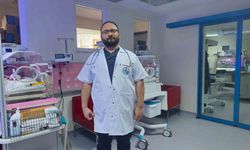 Doç. Dr. Değirmencioğlu: “ Prematüre bebek, tıbbi desteğin yanı sıra aile sevgisi ve sabrını da gerektirir.”