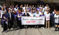 Sağlık çalışanları iş bıraktı! Yeni yönetmelik protesto ediliyor