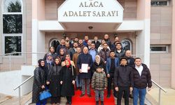 AK Parti Alaca İlçe Başkanı Mücahit Gürsoy mazbatasını aldı