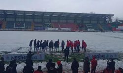 Anadolu Üniversitesi-Düzcespor maçı kar nedeniyle ertelendi!