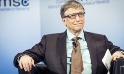 Bill Gates’in 22 yıl önceki teknoloji öngörüleri: Bugün gerçeğe dönüştü!