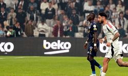 Beşiktaş'ın milyon Euro'luk transferi Can Keleş, Kasımpaşa larşısında ilk lig maçına çıktı