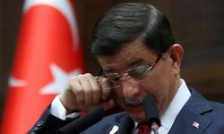 Ahmet Davutoğlu neden ağladı?