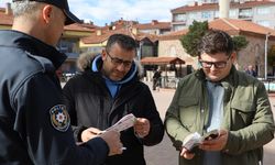 Çorum'da polis ekipleri, gençleri uyuşturucunun zararları hakkında bilgilendiriyor