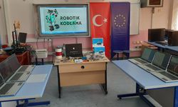 Çorum'un bu ilçesinde öğrenciler için yapay zeka ve robotik kodlama sınıfı açıldı!