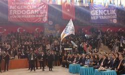 AK Parti Çorum İl Gençlik kolları kongresi tamamlandı: Onur Civan yeniden başkan!